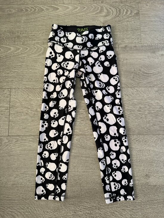 Pants - YAS Skull Print Yoga Leggings Womens XS Black White Gothic